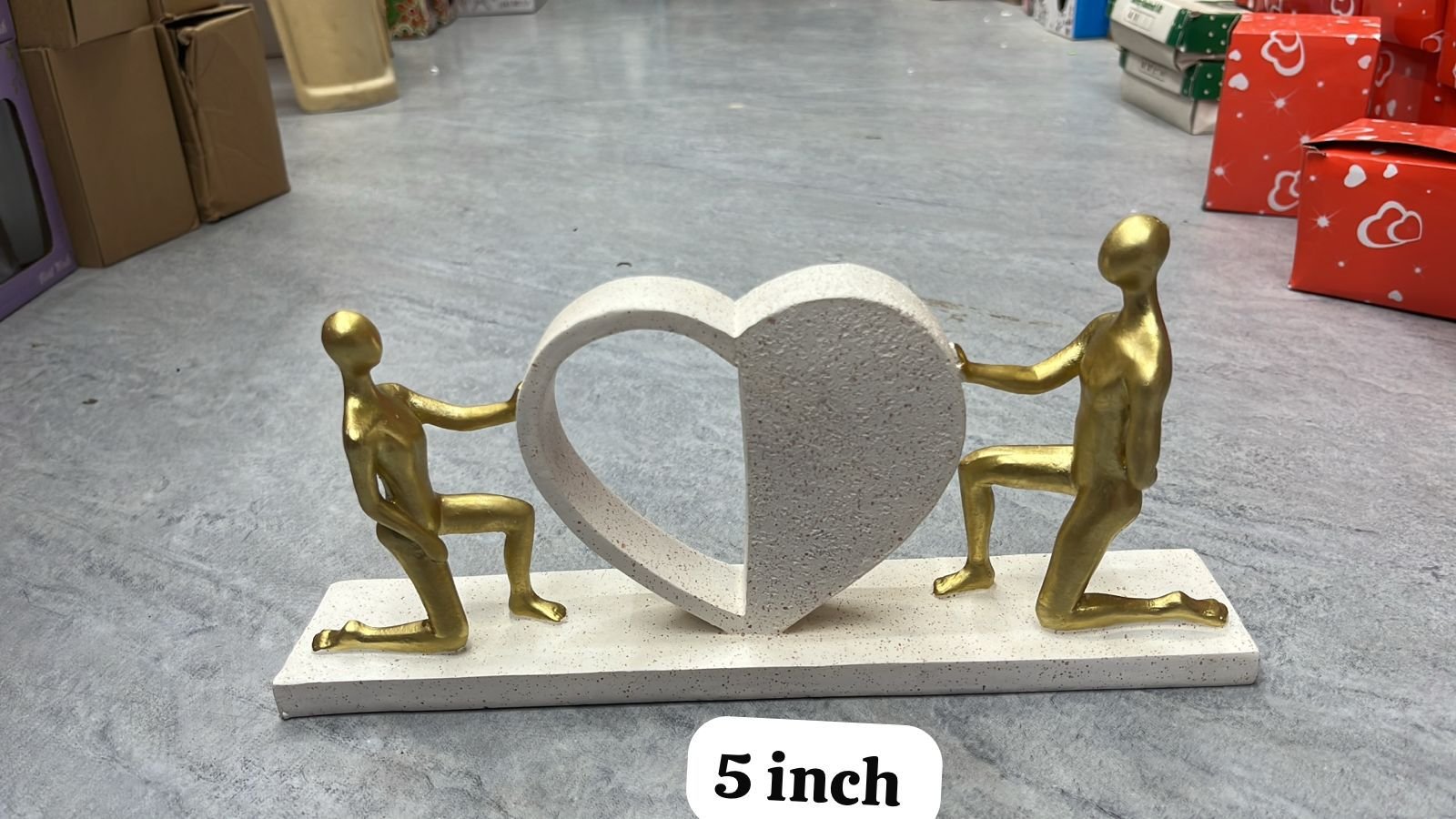 Gift Packaging & Presentation Counter